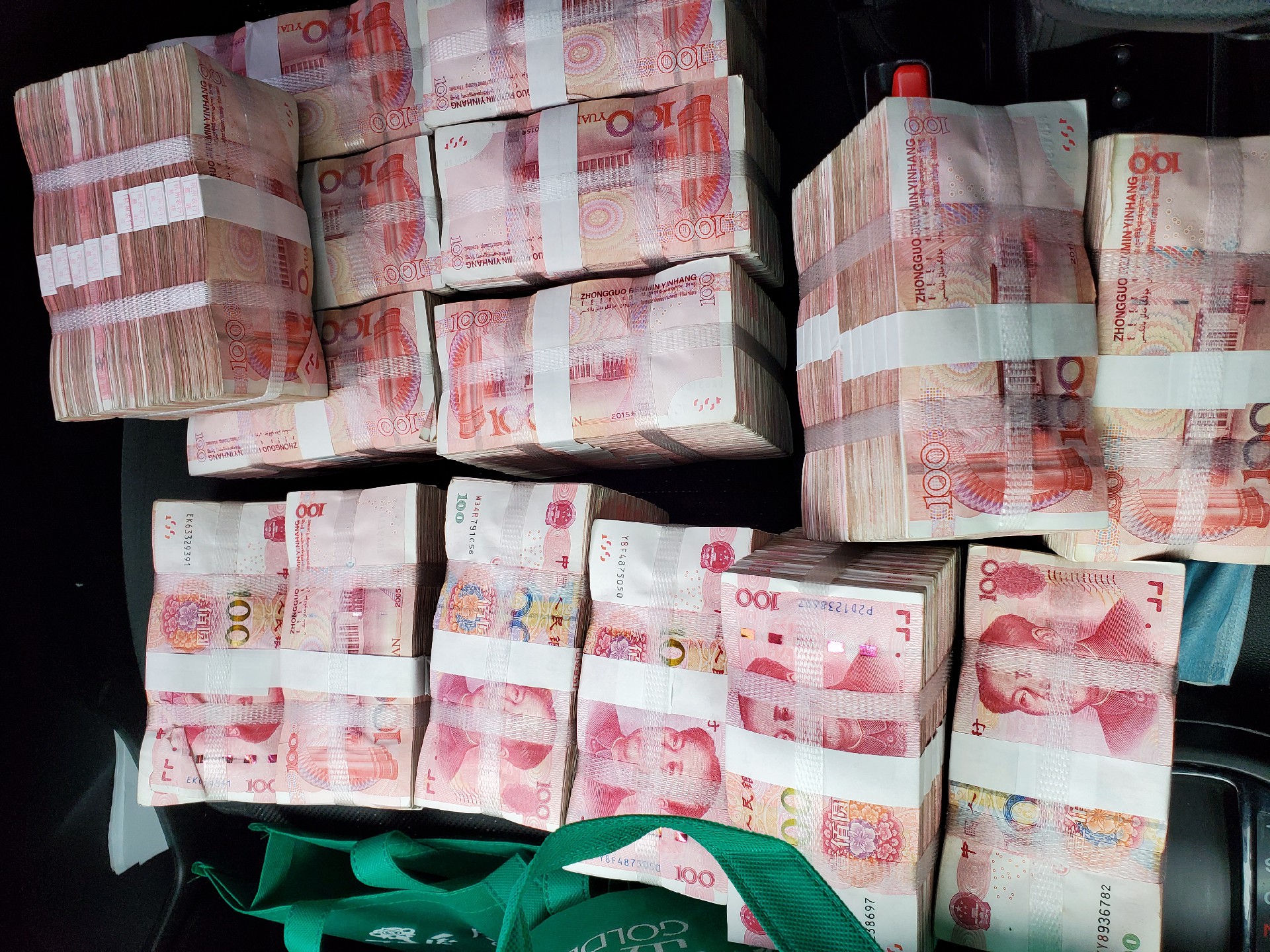 资金周转遇难题？苏州过桥资金帮你轻松应对！